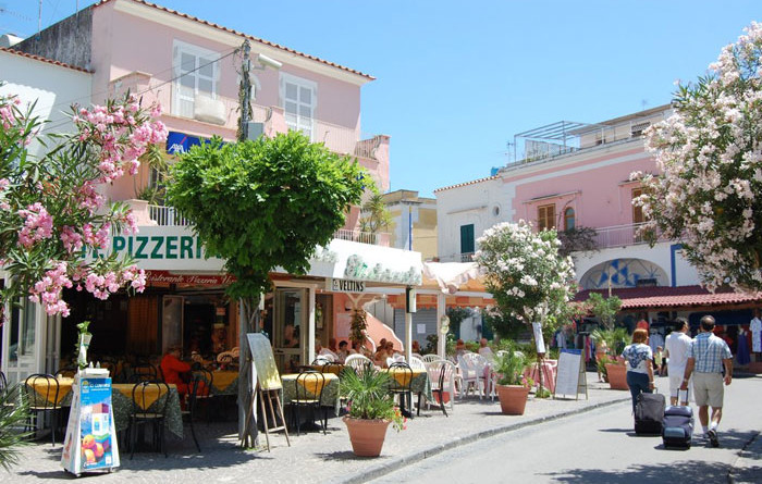 piazze storiche Ischia