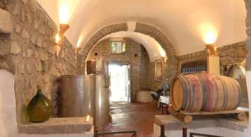 Hotel il Gattopardo - mese di Aprile - cantina