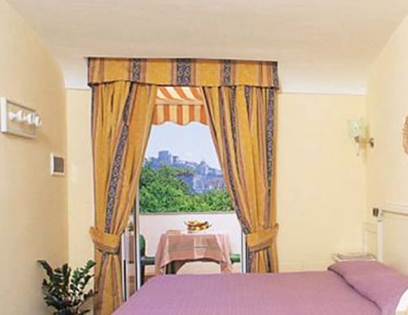 Hotel Terme Alexander - mese di Luglio - hotel-san-giovanni-ischia-11-b