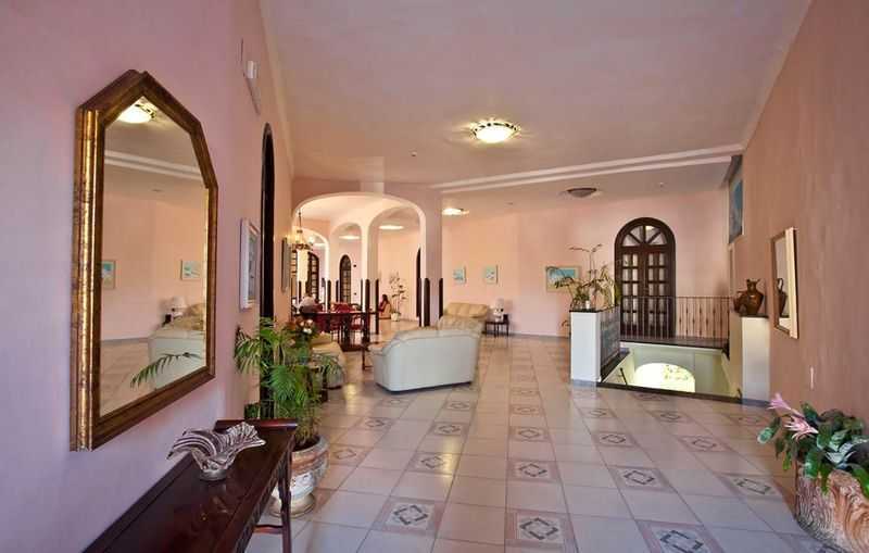 Hotel Terme Elisabetta - mese di Aprile - zone di passaggio