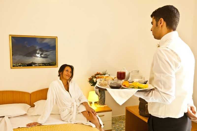 Hotel Terme Elisabetta - mese di Aprile - Colazione in camera 2