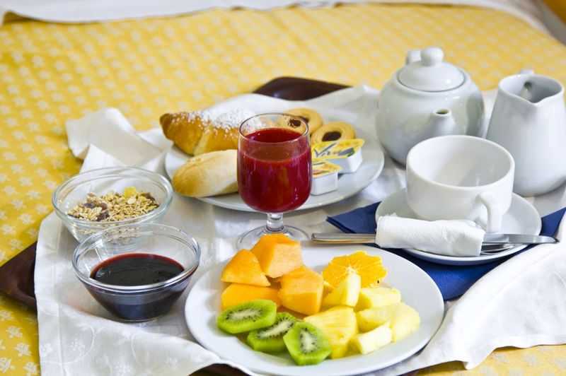 Hotel Terme Elisabetta - mese di Aprile - Colazione in camera