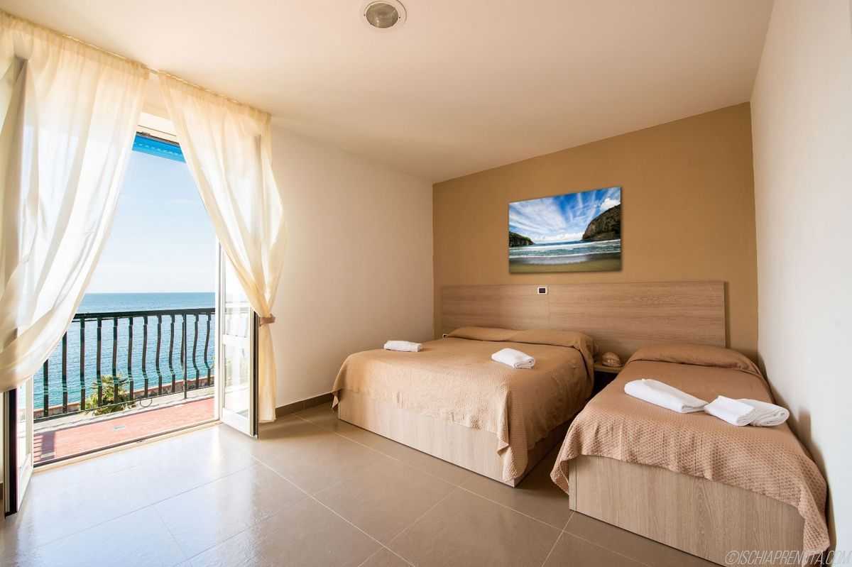 Hotel Terme Stella Maris - mese di Aprile - camera tripla