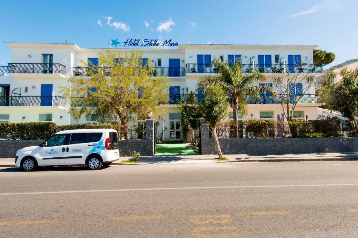 Hotel Terme Stella Maris - mese di Aprile - facciata
