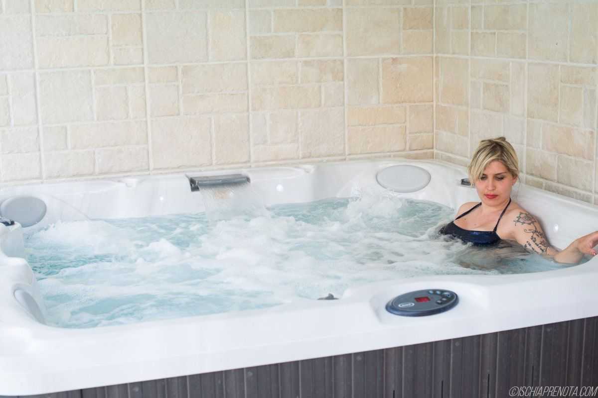 Hotel Terme Stella Maris - mese di Aprile - jacuzzi 3
