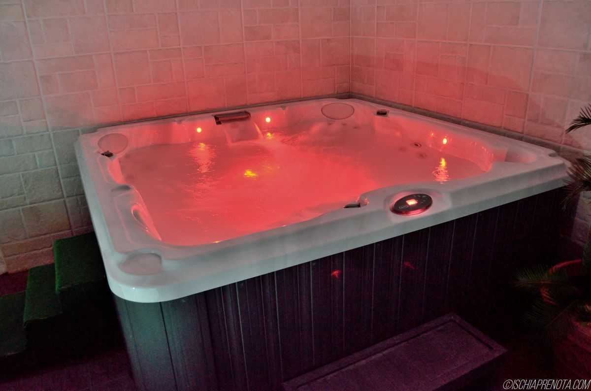 Hotel Terme Stella Maris - mese di Aprile - jacuzzi 5
