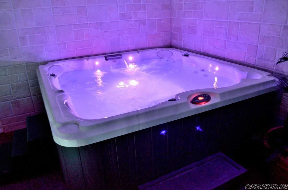 Hotel Terme Stella Maris - mese di Aprile - jacuzzi 6