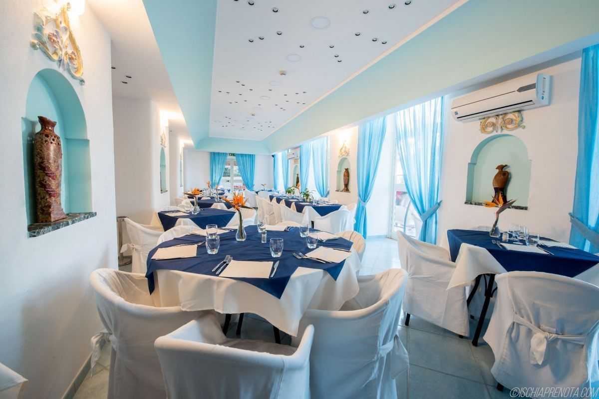 Hotel Terme Stella Maris - mese di Aprile - sala ristorante 2
