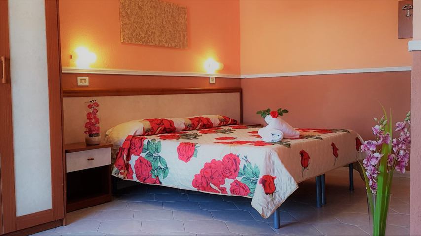 Hotel Ischia Onda Blu - mese di Luglio - camera classic
