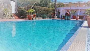 Hotel Ischia Onda Blu - mese di Aprile - piscina esterna