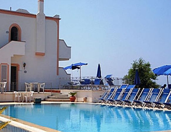 Hotel Tramonto d'Oro - mese di Aprile - tramonto-d-oro-1-