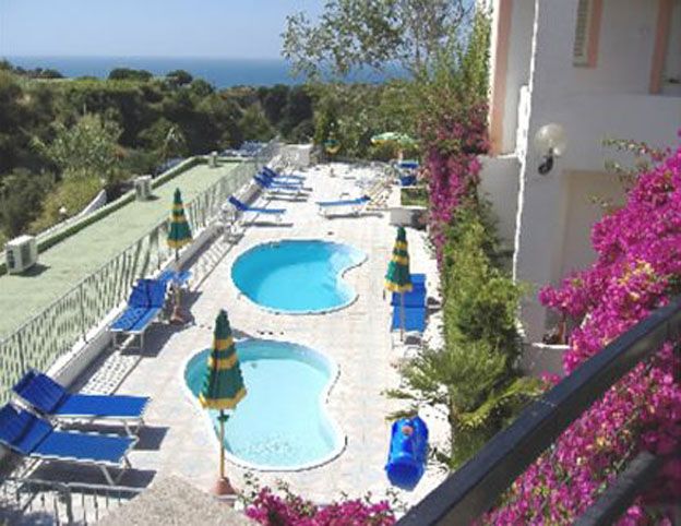 Hotel Castiglione Village & spa - mese di Gennaio - Entrata Hotel