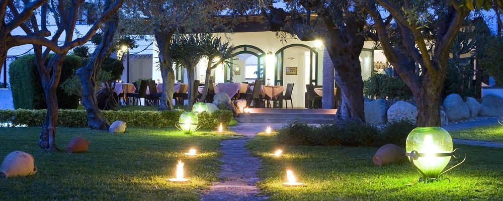 Hotel Ideal - mese di Marzo - Vista Esterna Intera Struttura offerte-isola d'Ischia