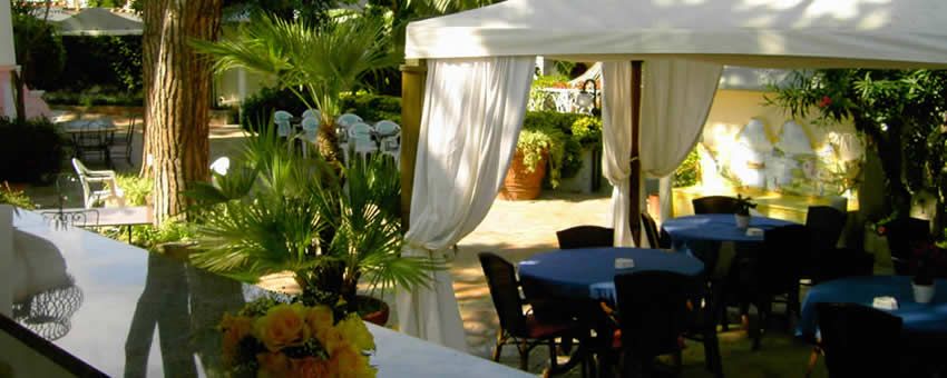 Hotel Terme la Bagattella (Nuova Gestione) - mese di Aprile - Entrata Hotel Terme la Bagattella-Forio d'Ischia