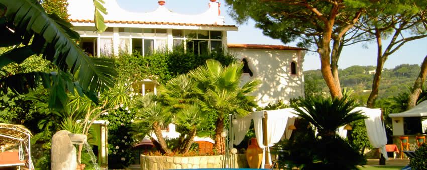 Hotel Terme la Bagattella (Nuova Gestione) - mese di Aprile - Entrata Hotel Terme la Bagattella-Forio d'Ischia