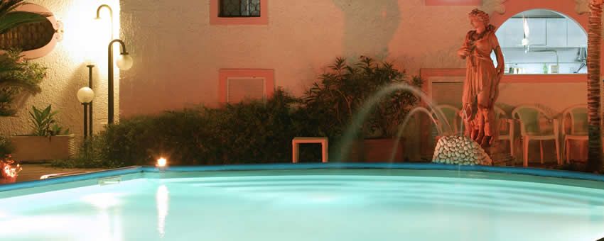 Hotel Terme la Bagattella (Nuova Gestione) - mese di Aprile - Entrata Hotel Terme la Bagattella-Forio d'Ischia