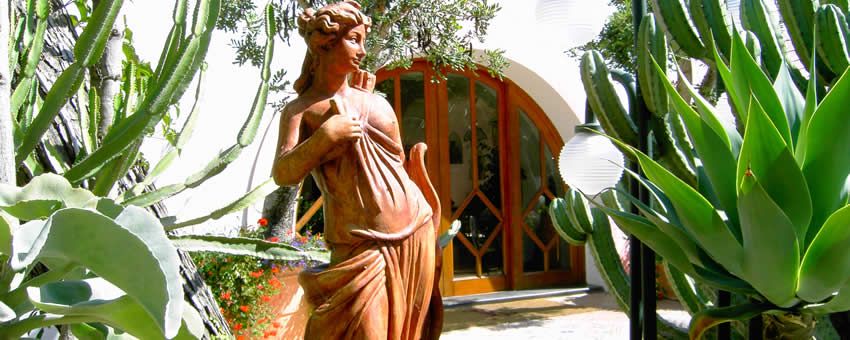 Hotel Terme la Bagattella (Nuova Gestione) - mese di Aprile - Entrata Hotel Terme la Bagattella-Forio d'Ischia