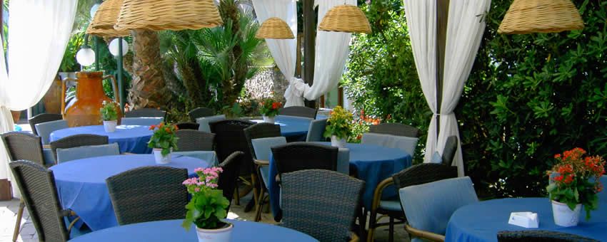 Hotel Terme la Bagattella (Nuova Gestione) - mese di Aprile - Entrata Hotel Terme la Bagattella-Forio d'Ischia