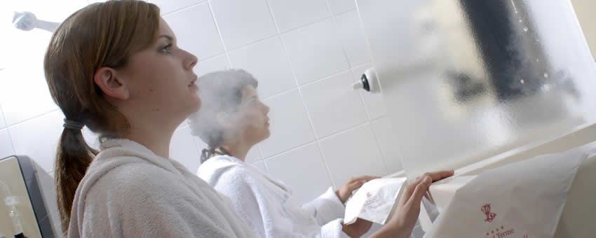 Hotel Terme la Bagattella (Nuova Gestione) - mese di Aprile - Entrata Hotel Terme la Bagattella-Forio d'Ischia
