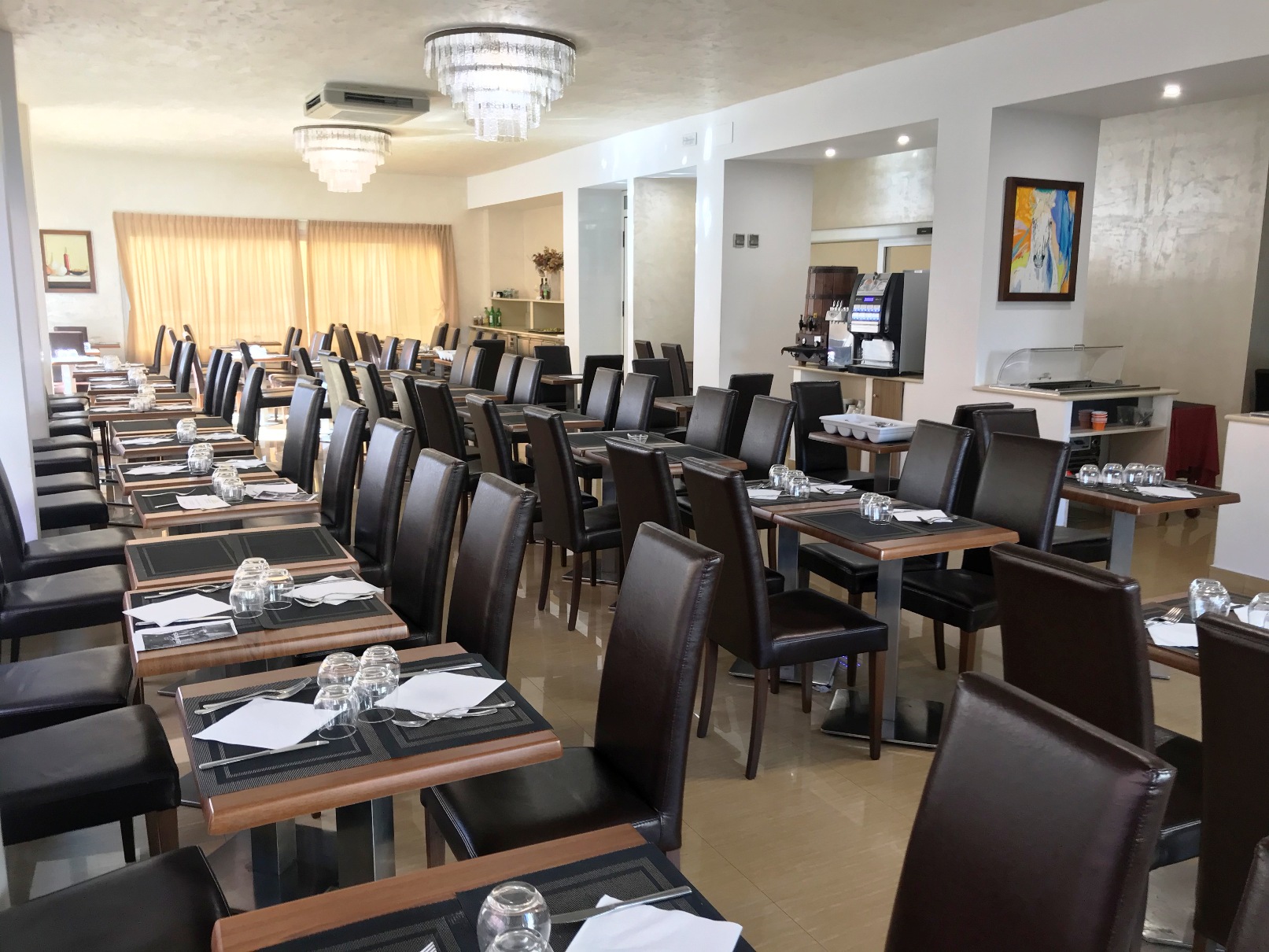 Hotel Bristol Terme - mese di Luglio - sala ristorante