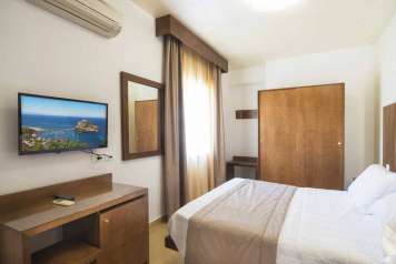 Hotel Bristol Terme - mese di Aprile - camera