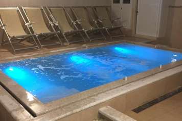 Hotel Bristol Terme - mese di Dicembre - piscina interna