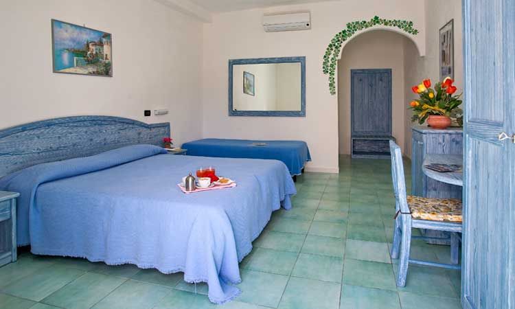 Hotel Riva del Sole - mese di Marzo - terrazza offerte- Forio d'Ischia