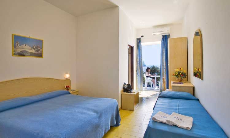Hotel Riva del Sole - mese di Marzo - terrazza offerte- Forio d'Ischia
