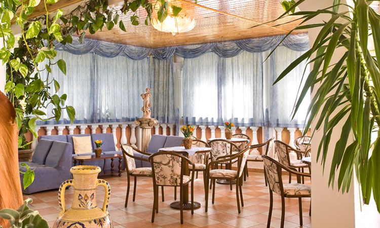 Hotel Riva del Sole - mese di Marzo - terrazza offerte- Forio d'Ischia