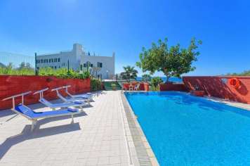 Hotel Punta Imperatore - mese di Gennaio - piscina 4