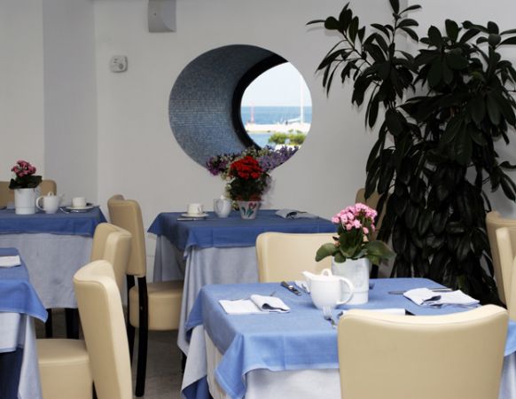 Hotel Villa Carolina - mese di Marzo - villa-carolina-16-