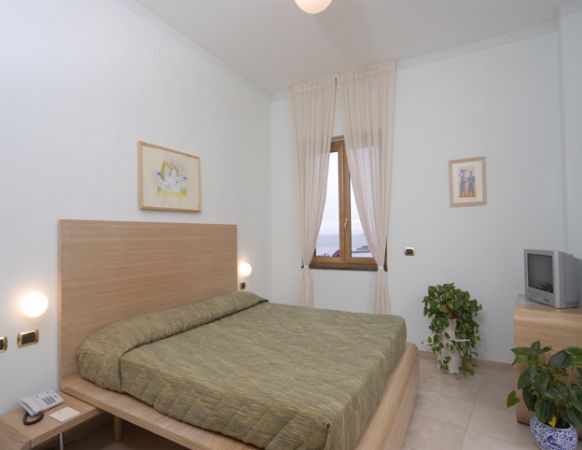Hotel Villa Carolina - mese di Marzo - villa-carolina-20-