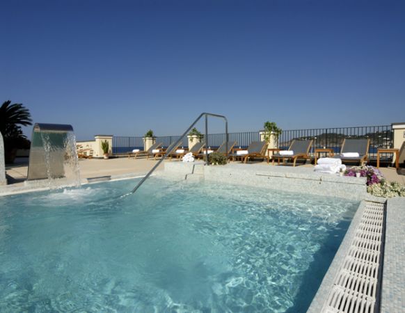 Hotel Villa Carolina - mese di Luglio - villa-carolina-6-