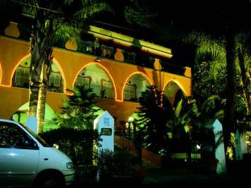 Hotel Terme Oriente - mese di Aprile - 